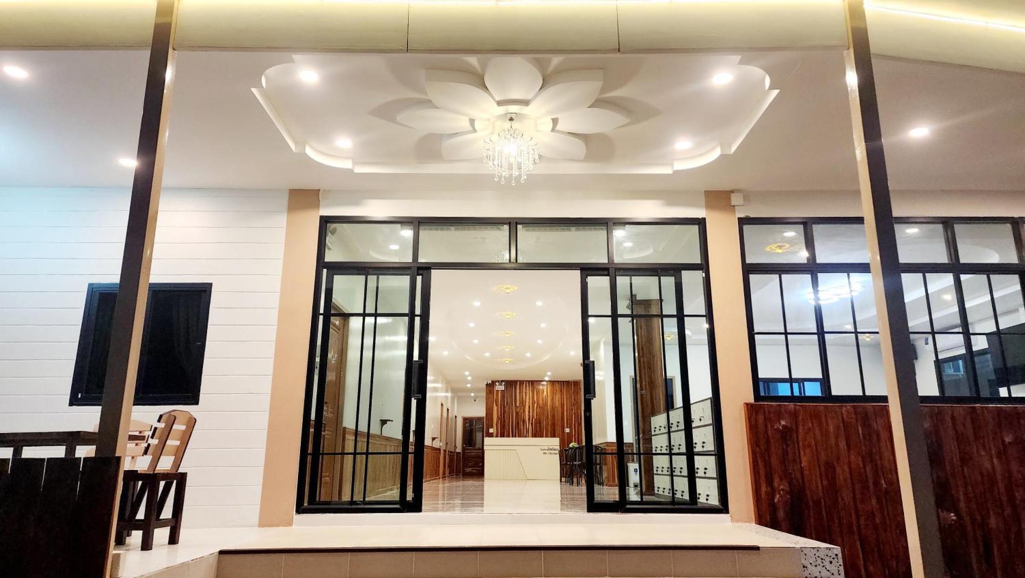 Chotika Hotel โรงแรมโชติกา ณ เชียงคาน Luaran gambar